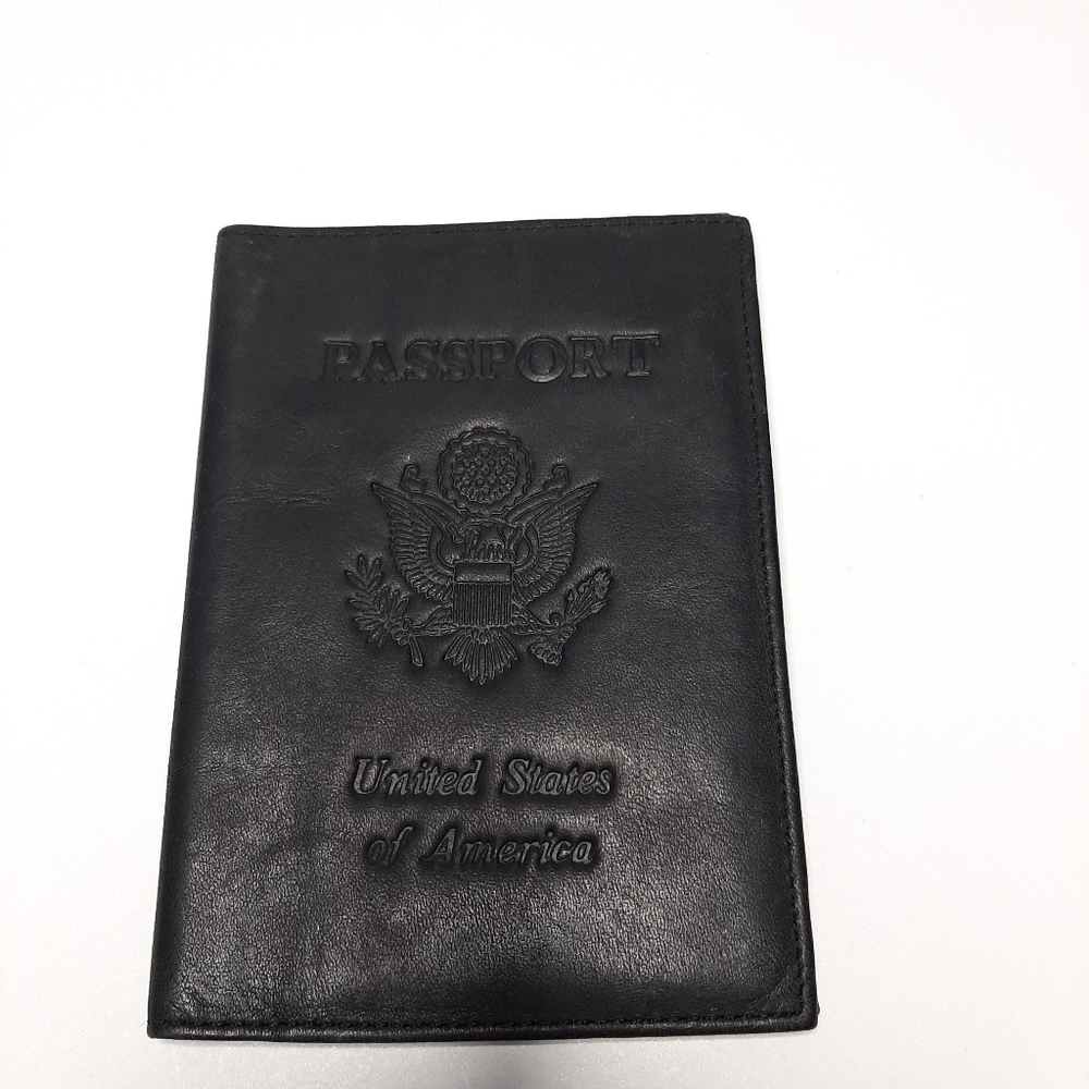 Wilsons Leather Genuine Leather Passport Cover